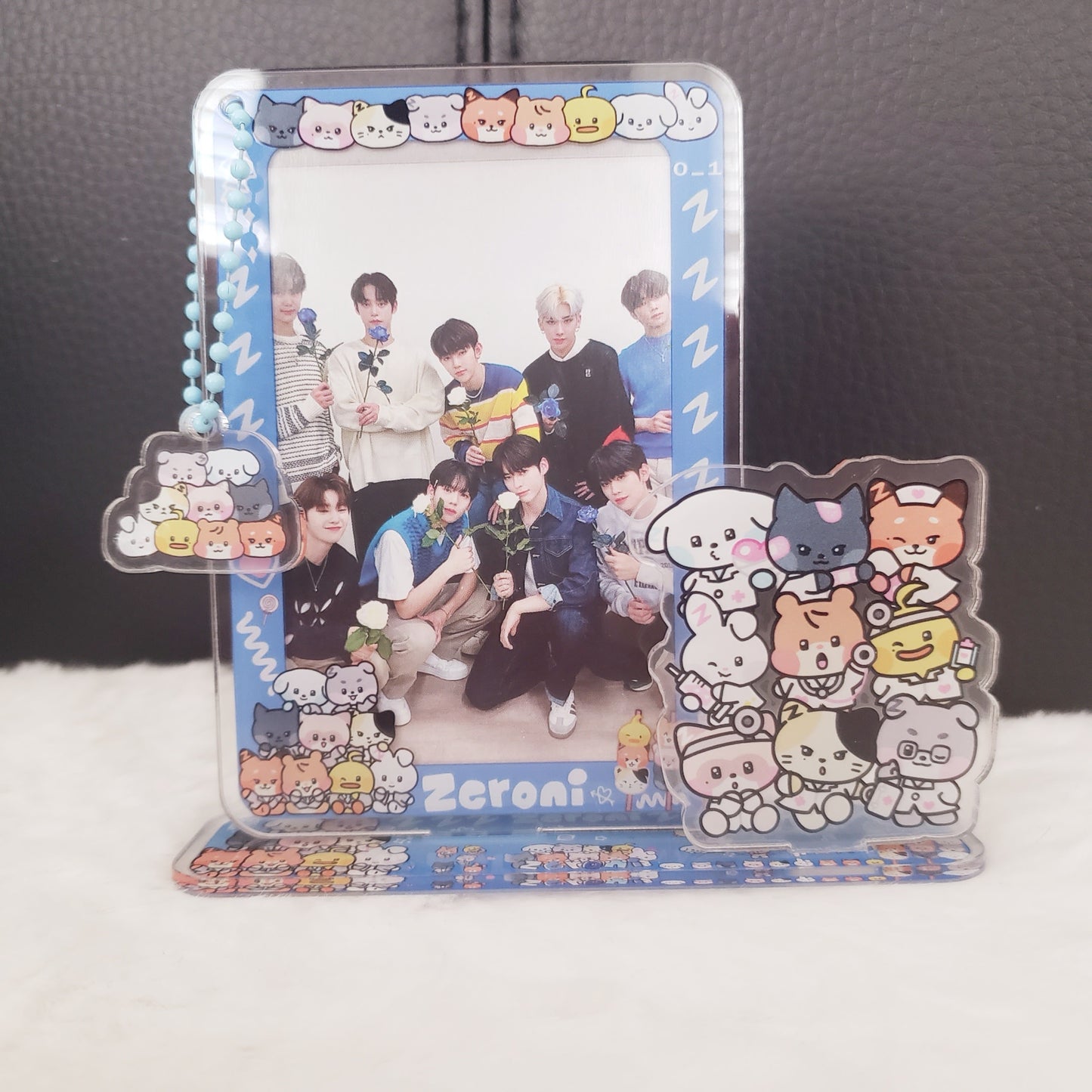 Zeroni Photocard Display Stand